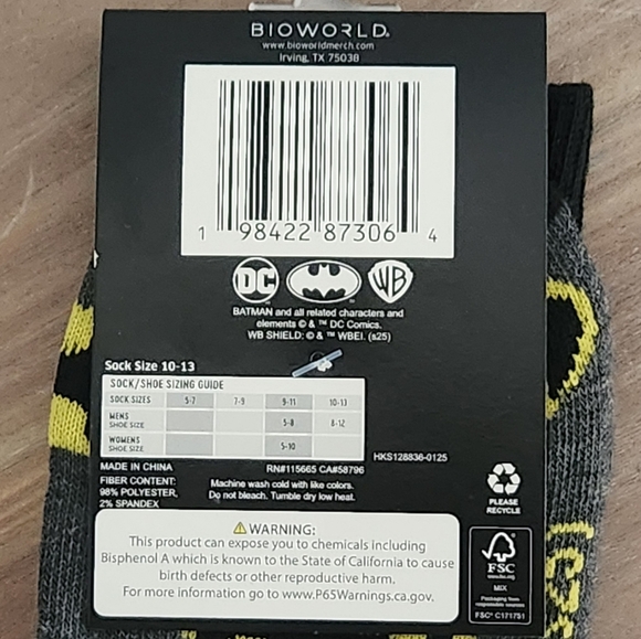 Batman & Superman Crew Socks β 2 Pairs β DC Comics β NWT comic book hero socks - Picture 8 of 9